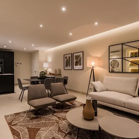 Apartment Frontline Luxury 10 Mins From Puerto Banus Rdr303
