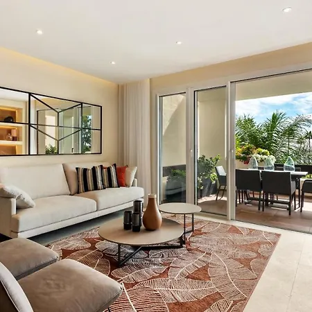 Apartment Frontline Luxury 10 Mins From Puerto Banus Rdr303 *