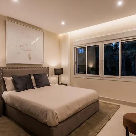 Frontline Luxury 10 Mins From Puerto Banus Rdr303 Estepona
