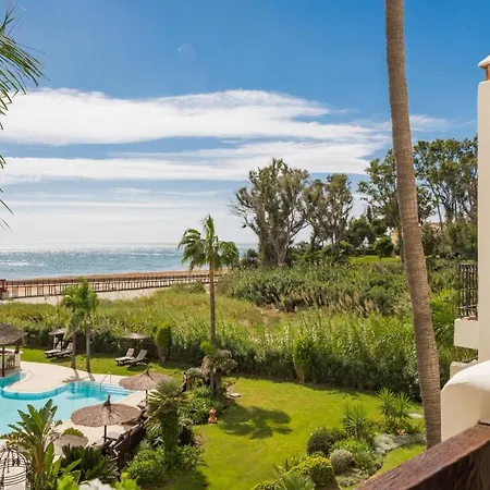 Apartment Frontline Luxury 10 Mins From Puerto Banus Rdr303 *