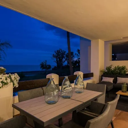 Apartment Frontline Luxury 10 Mins From Puerto Banus Rdr303